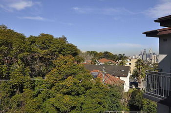 Neutral Bay 9 Bent Furnished Apartment - Hotel Gold Coast 4