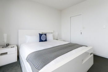 UrbanMinder @ Montague - Hotel Gold Coast 7