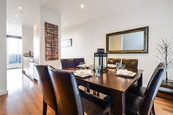 UrbanMinder @ Montague - Hotel Gold Coast 19