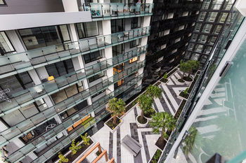 Playhouse Apartments - Hotel Gold Coast 3