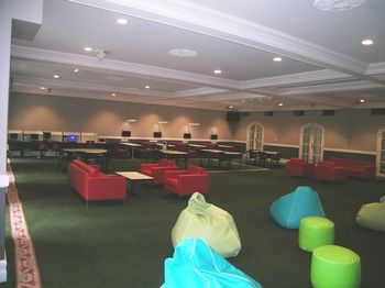 RMIT Village - Hotel Gold Coast 10