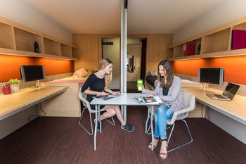 RMIT Village - Hotel Gold Coast 15