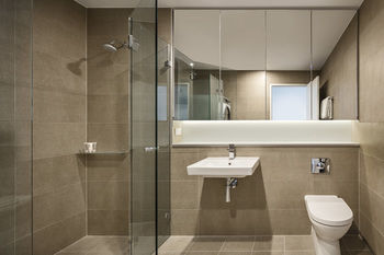 Quest Dandenong Central - Hotel Gold Coast 1