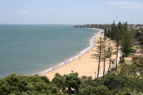 Redvue Luxury Apartments - Hotel Gold Coast 3