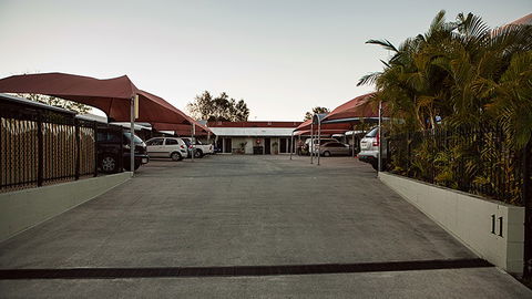 BEST WESTERN Caboolture Central Motor Inn - Hotel Gold Coast 3