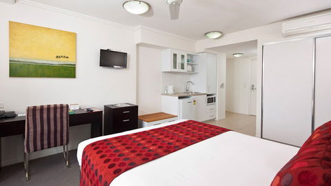 BEST WESTERN PLUS Cairns Central Apartments - Hotel Gold Coast 1