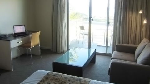 BEST WESTERN Beachfront At Bicheno - Hotel Gold Coast 1