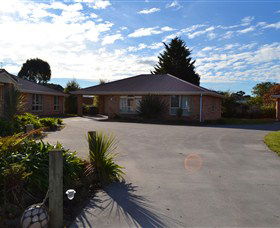 All Inn Strahan Holiday Units - Hotel Gold Coast 2