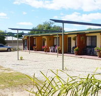 Golfer's Retreat Motel