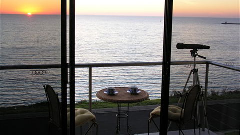 Clifftop Accommodation Portland Victoria - Hotel Gold Coast 0