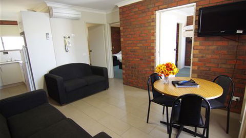 Jacaranda Motel & Holiday Units - Hotel Gold Coast 1