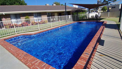 Jacaranda Motel & Holiday Units - Hotel Gold Coast 0