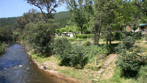Porepunkah Pines Holiday Park - Hotel Gold Coast 3