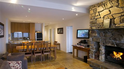 Alpine Woodsmoke Apartments - Hotel Gold Coast 0