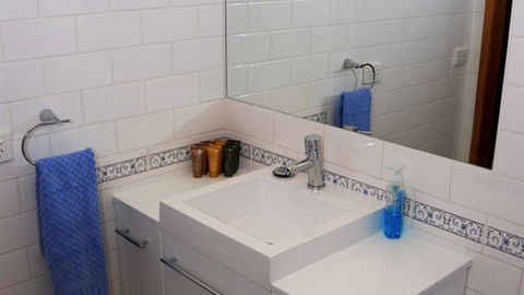 Alpine Country Cottages: Studio 3 - Hotel Gold Coast 3