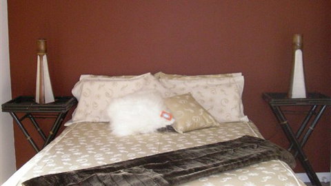 Auberge Woodend - Hotel Gold Coast 1