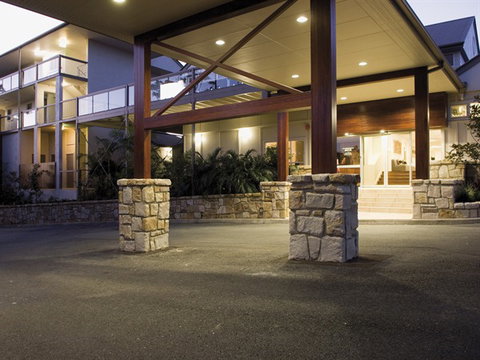 Mercure Clear Mountain Lodge Spa And Vineyard - Hotel Gold Coast 0
