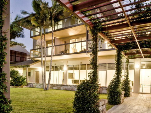 Mercure Clear Mountain Lodge Spa And Vineyard - Hotel Gold Coast 1