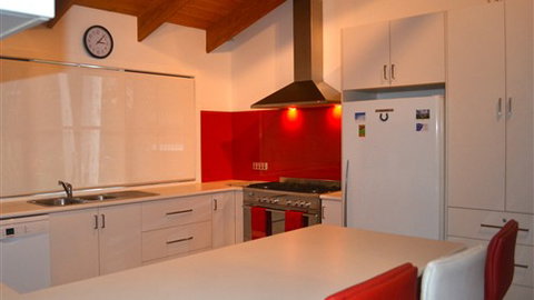 Two Mountains Lodge - Hotel Gold Coast 3