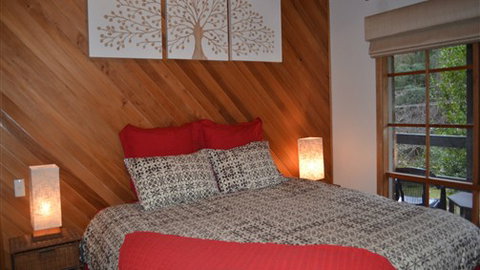 Two Mountains Lodge - Hotel Gold Coast 5