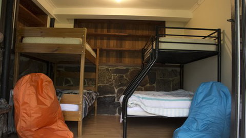 Buller Basecamp Retreat - Hotel Gold Coast 7