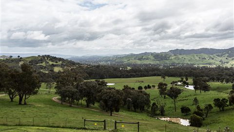 Holmesglen At Eildon - The Homestead - Hotel Gold Coast 2