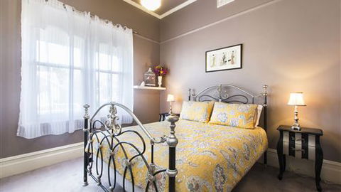 Avalon Guesthouse - Hotel Gold Coast 2