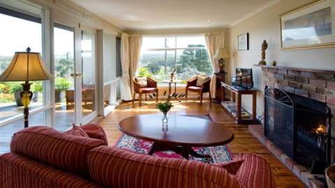 Argus Hill - Daylesford - Hotel Gold Coast 5