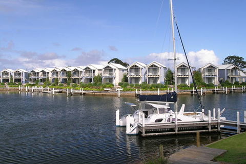 Captains Cove Waterfront Apartments - Hotel Gold Coast 1