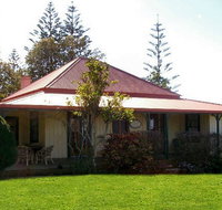 Christian's of Bucks Point - Hotel Gold Coast