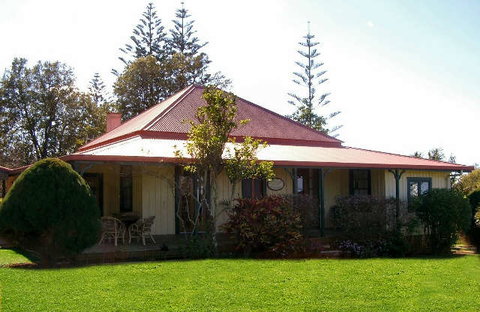 Christian's Of Bucks Point - Hotel Gold Coast 0