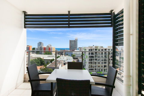 Darwin Executive Suites - Hotel Gold Coast 0