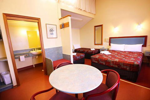 Downs Motel - Hotel Gold Coast 6