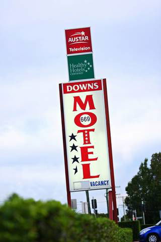 Downs Motel - Hotel Gold Coast 11