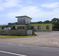 Dutton Way Caravan Park - Hotel Gold Coast