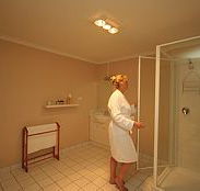 Lagoon Pocket Bed  Breakfast - Hotel Gold Coast