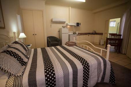Millie Accommodation - Hotel Gold Coast 3