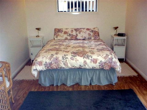 My Place Sanctuary Point Bed And Breakfast - Hotel Gold Coast 3