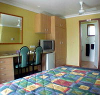 Palm Valley Motel - Hotel Gold Coast