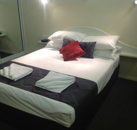 Parkside Motel  Licensed Restaurant - Hotel Gold Coast