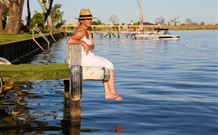 DC On The Lake - Hotel Gold Coast 6