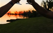 DC On The Lake - Hotel Gold Coast 5