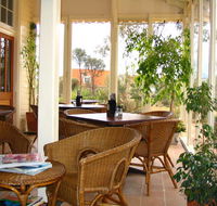 The Lily Dutch Windmill - Hotel Gold Coast