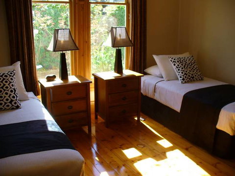 TRC House - Hotel Gold Coast 0