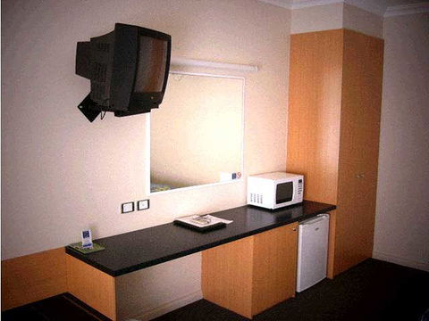 Victoria Lodge Motor Inn & Serviced Apartments - Hotel Gold Coast 3