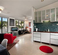 Beachside Tropical Retreat - Hotel Gold Coast