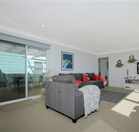 Rainbows End - Hotel Gold Coast