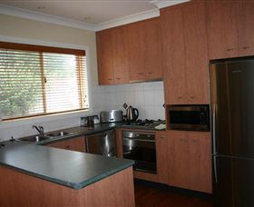 Villa On Nathan - Hotel Gold Coast 3