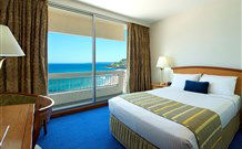 Newcastle NSW Hotel Gold Coast