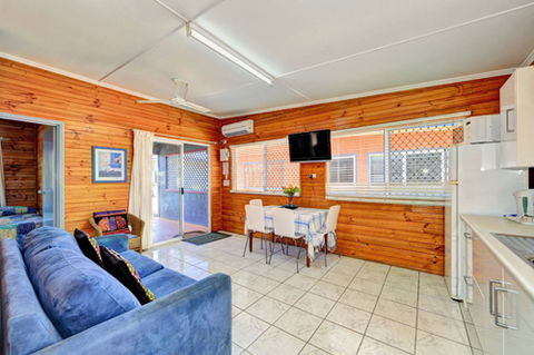 Bargara Gardens Motel And Holiday Villas - Hotel Gold Coast 2